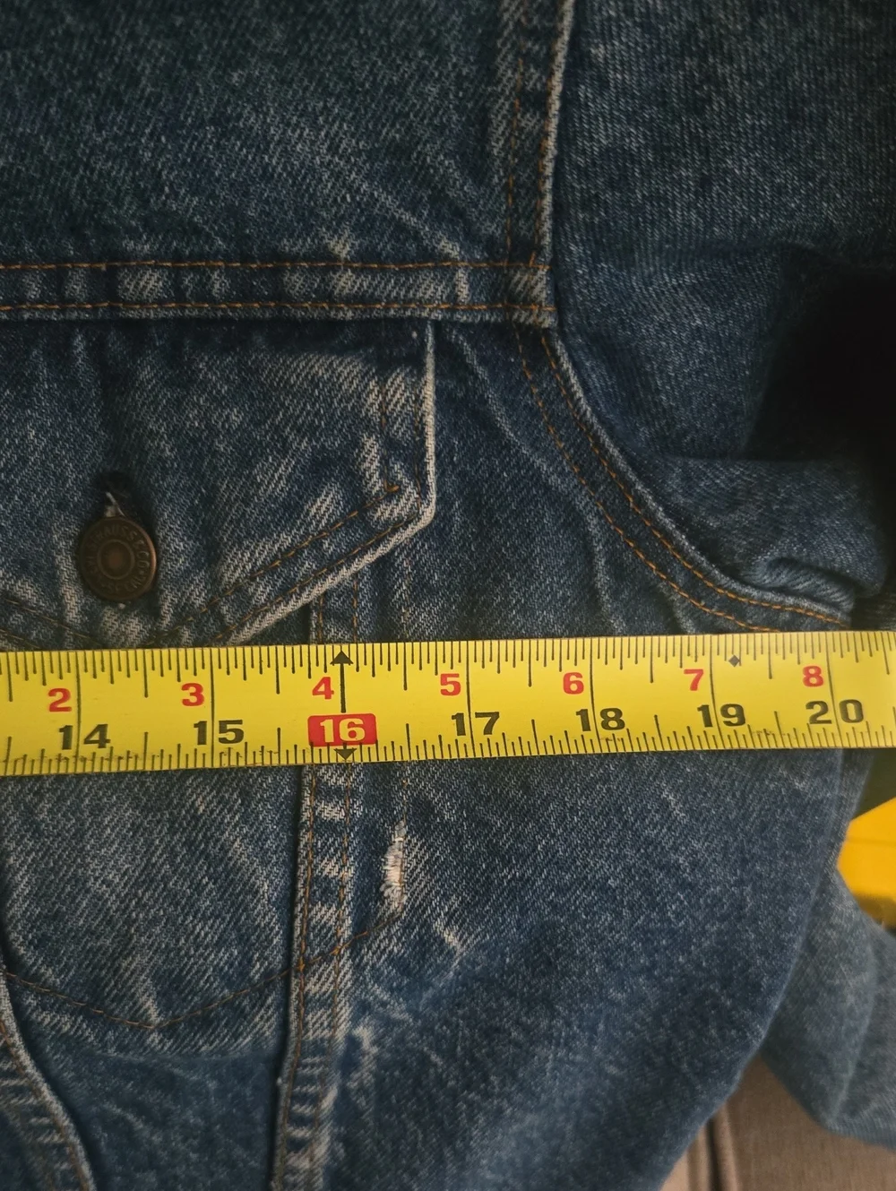 Size 40 Large Vintage Levi's Trucker Jacket